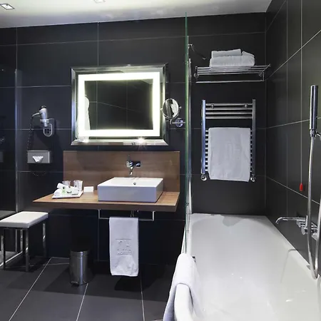 Nh Collection Milano President Hotel Exterior foto